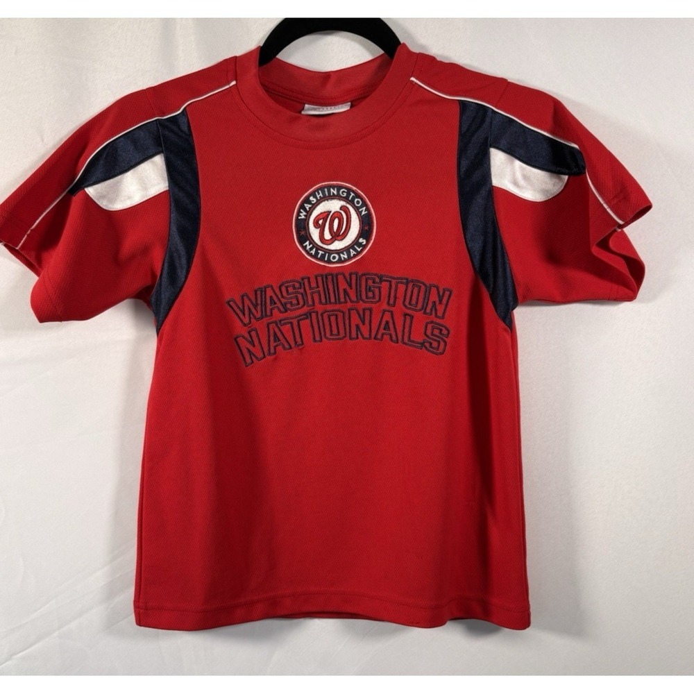 Genuine merchandise T shirt size youth S 6-7 washington nationals embroried
